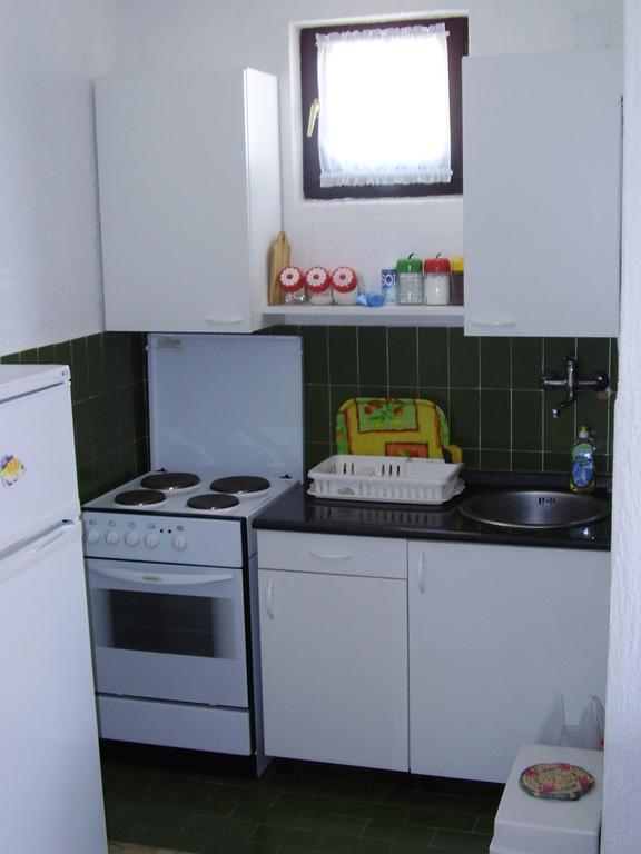 Petar Apartment Omiš Habitación foto