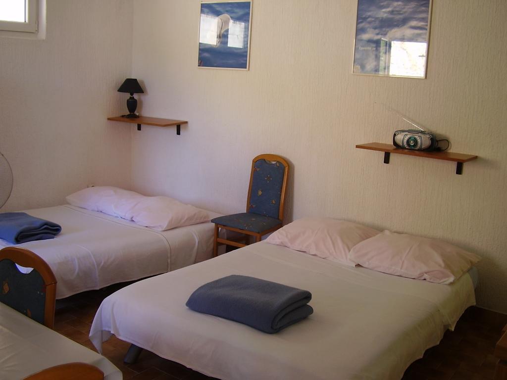 Petar Apartment Omiš Habitación foto